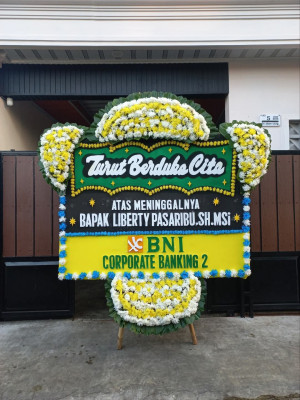 Papan Bunga Duka di Sedong