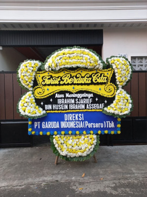 Papan Bunga Duka di Sedong